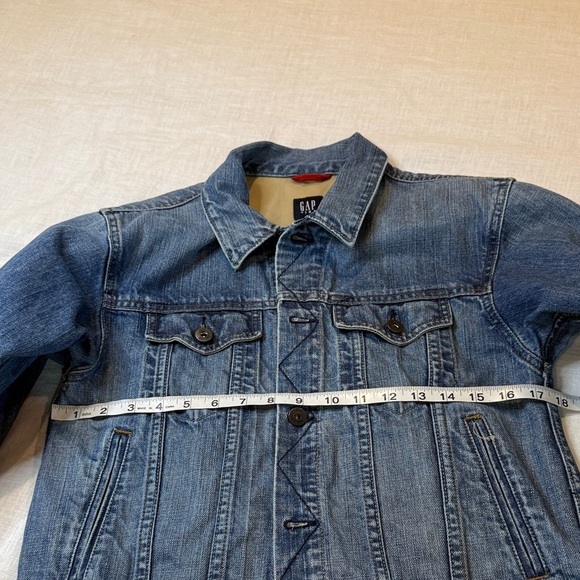 GAP Kids Classic Denim Jacket - Picture 6 of 11